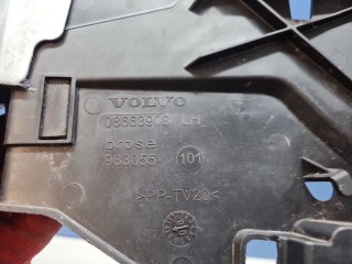 Кронштейн замка двери задний левый, ориг. номер 30753742, Volvo V70 2007-2013