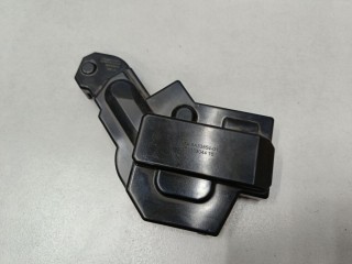 Крышка плюсовой клеммы, ориг. номер 61125A33854, BMW 7 G70 2022-2026