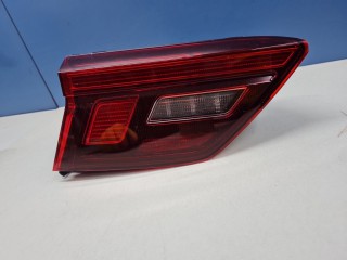 Фонарь в крышку левый, ориг. номер SHF15118, Volkswagen Tiguan 2011-2019