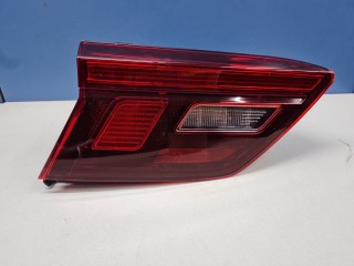 Фонарь в крышку левый, ориг. номер SHF15118, Volkswagen Tiguan 2011-2019