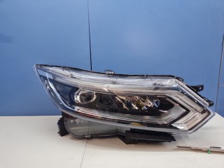 Фара правая, ориг. номер SHF12113, Nissan Qashqai J11E