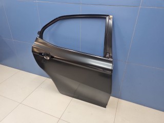 Дверь правая задняя, ориг. номер STTYL70411, Toyota Camry V70