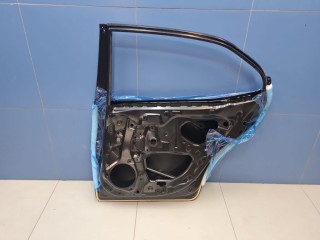Дверь правая задняя, ориг. номер STTYL70411, Toyota Camry V70