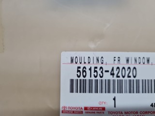 Молдинг лобового стекла нижний, ориг. номер 5615342020, Toyota RAV 4 2015-2019