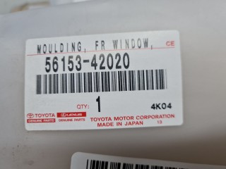 Молдинг лобового стекла нижний, ориг. номер 5615342020, Toyota RAV 4 2015-2019