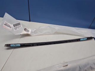 Молдинг лобового стекла правый, ориг. номер 7553560020, Toyota Land Cruiser Prado 150 2009-2013