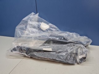 Защита заднего бампера левая, ориг. номер 5259260020, Toyota Land Cruiser 300