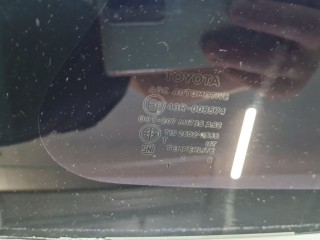 Стекло кузовное заднее правое глухое, ориг. номер 627100K461, Toyota Fortuner GGN155