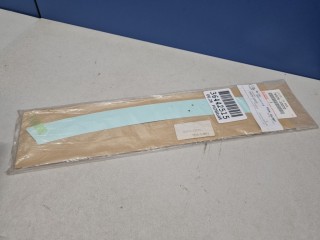 Наклейка передней левой двери, ориг. номер 7597633020, Toyota Camry XV50 2011-2014