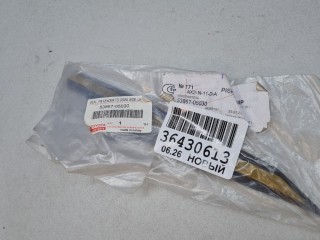 Пыльник крыла переднего левого, ориг. номер 5386705030, Toyota Avensis T27 2011-2015