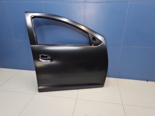Дверь правая передняя, ориг. номер SH000234, Renault Sandero 2009-2014