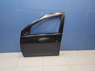 Дверь левая передняя, ориг. номер ATP3104031302, Renault Duster 2010-2015