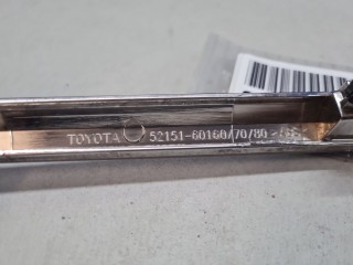 Молдинг заднего бампера центральный, ориг. номер 5215160170, Toyota Land Cruiser 300