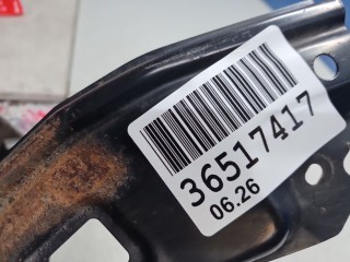 Усилитель бампера переднего, ориг. номер 5252160170, Toyota Land Cruiser 200 2007-2012
