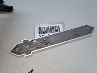 Эмблема, ориг. номер PZ31660046, Toyota Land Cruiser 200 2007-2012