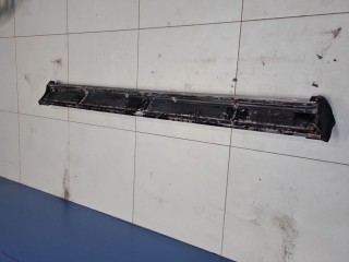 Подножка правая, ориг. номер A4638550607, Mercedes G-klasse W463 1990-2006
