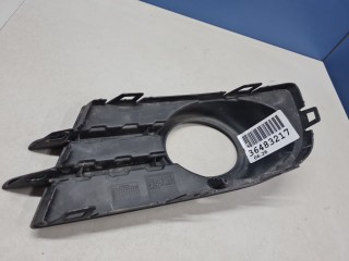 Решётка в бампер правая, ориг. номер 5N0853666E9B9, Volkswagen Tiguan 2011-2019