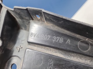 Направляющая заднего бампера правая, ориг. номер 8V4807378A, Audi A3 8V 2012-2016