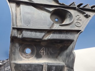 Направляющая заднего бампера правая, ориг. номер 8V4807378A, Audi A3 8V 2012-2016