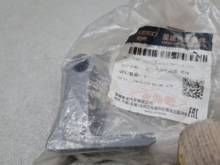 Петля двери передней левой нижняя, ориг. номер J60-6106012-DY, Chery Tiggo 4 Pro 2020-2026
