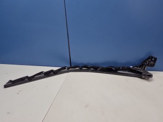 Кронштейн фары правый, ориг. номер 811160KL30, Toyota Fortuner GGN155