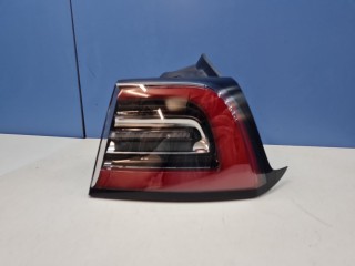 Фонарь на крыло правый, ориг. номер 1502087-00-D, Tesla Model Y