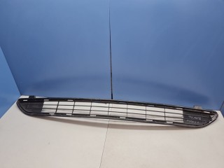 Решётка в бампер центральная Toyota RAV 4 2010-2016, 5311242100