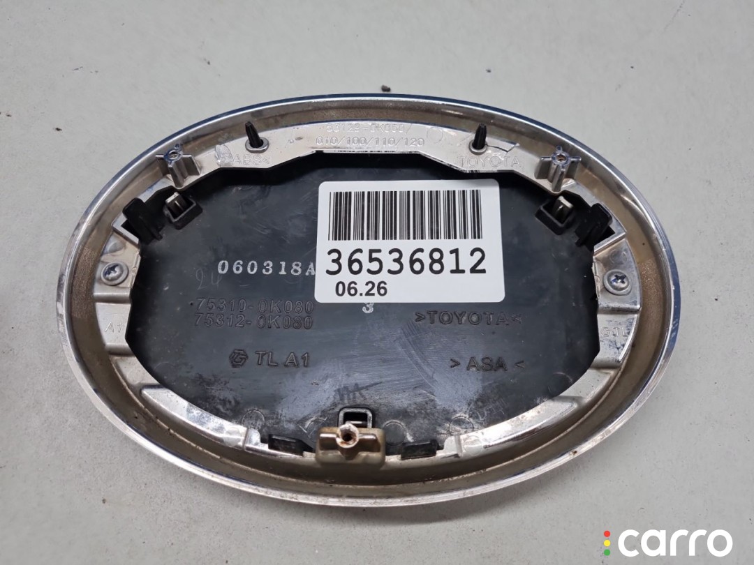 Эмблема решетки радиатора Toyota Fortuner GGN155, 753100K080, фото 6