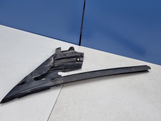Уплотнитель стекла передней левой двери, ориг. номер 109050100G, Tesla Model 3 2017-2021