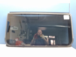 Стекло люка переднее, ориг. номер 5703210HF02, Hongqi H5