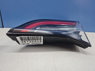 Фонарь в крышку правый, ориг. номер 150208900B, Tesla Model Y