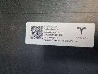 Бампер передний, ориг. номер 1493736SCA, Tesla Model Y