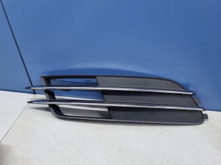 Решётка в бампер левая Audi A6 C7 Allroad quattro 2014-2019, 4GD807681B