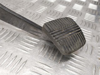 Педаль тормоза, Nissan Primera 2001-2008