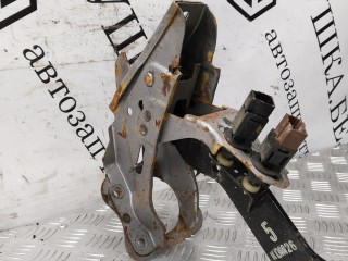 Педаль тормоза, Nissan Primera 2001-2008