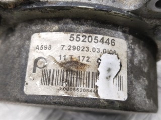 Насос вакуумный, ориг. номер 55205446, Opel Astra 2006-2014