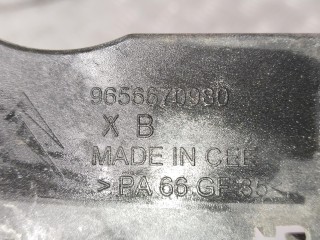 Кронштейн крепления бампера переднего, ориг. номер 96566710980, Citroen C4 2004-2014
