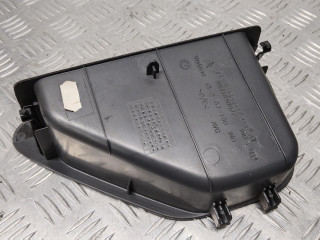 Пластик салона, Citroen C5 2000-2004