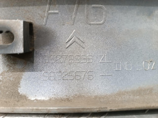 Молдинг двери передней левой, ориг. номер 96278999, Citroen C5 2000-2004