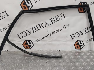 Молдинг стекла двери задней левой наружный, Citroen C5 2000-2004
