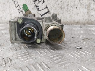 Корпус термостата, ориг. номер 9635696080, Citroen C5 2000-2004