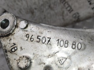 Кронштейн КПП, ориг. номер 9650710880, Citroen C5 2000-2004