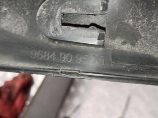Молдинг двери задней левой, Peugeot 3008 2009-2013