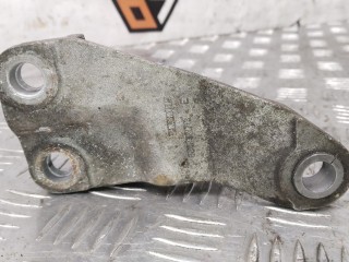 Кронштейн полуоси, ориг. номер 8200371715, Renault Clio 2003-2013