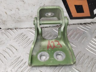 Петля двери, Renault Kangoo 2007-2013