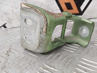 Петля двери, Renault Kangoo 2007-2013