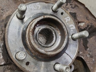 Ступица передняя правая, Kia Sorento 2006-2011