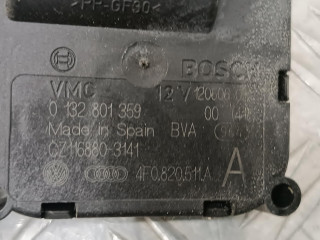 Моторчик заслонки печки, Audi A6 2004-2008