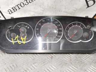 Щиток приборов (приборная панель) Citroen C5 2004-2008