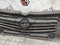 Решетка радиатора Opel Vivaro 2011г. - фото №8